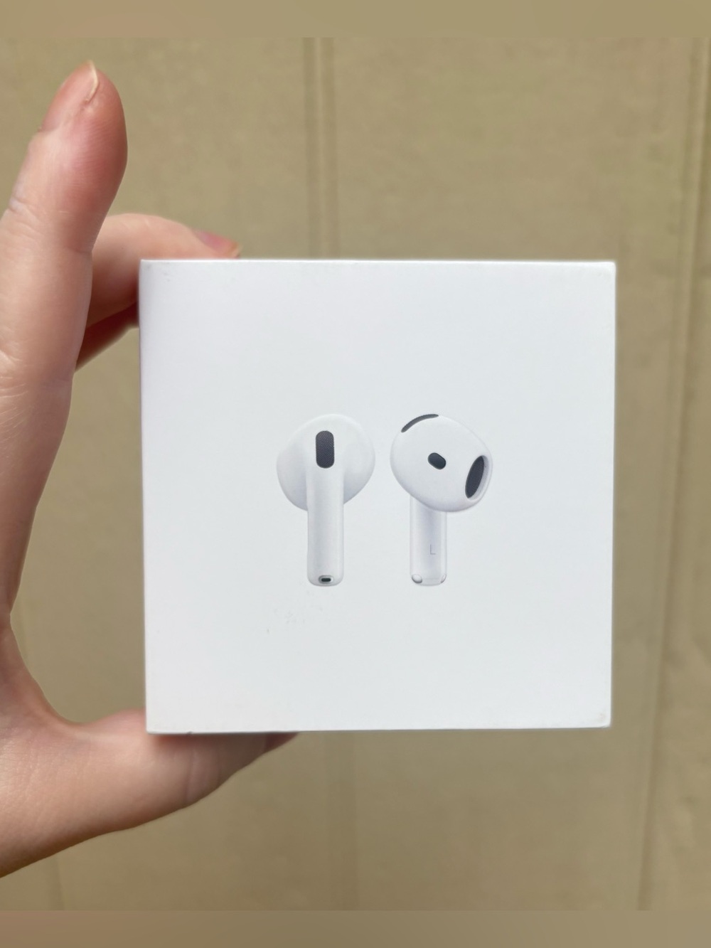 Apple AirPods 4 Wireless Earbuds